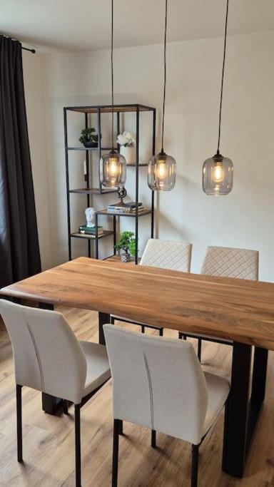 Apartment Stilvoll Im Herzen Bochums